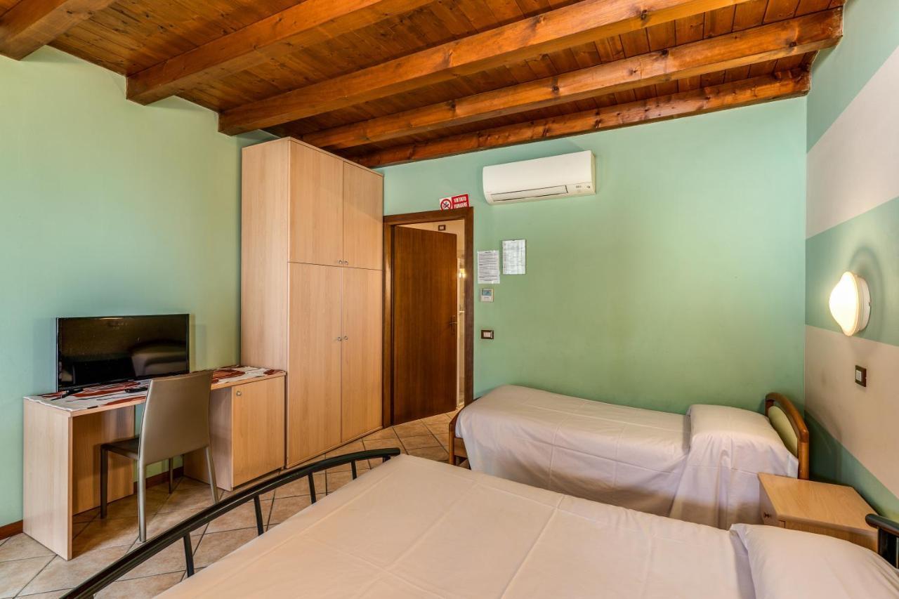 Agriturismo Pozzo Fiorito Castiglione Delle Stiviere Zewnętrze zdjęcie